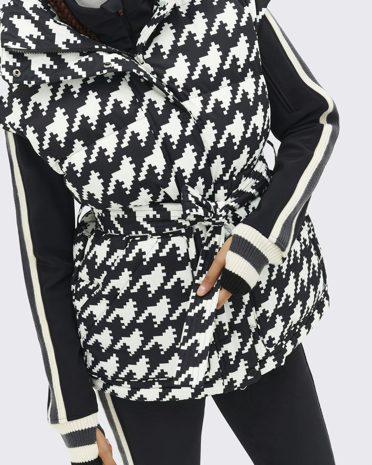 Black & White - Houndstooth Print