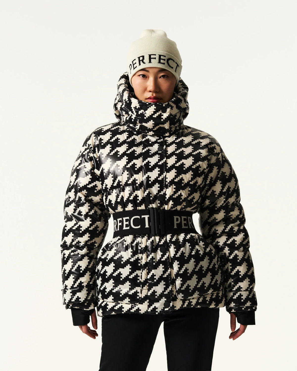 Black & White - Houndstooth Print
