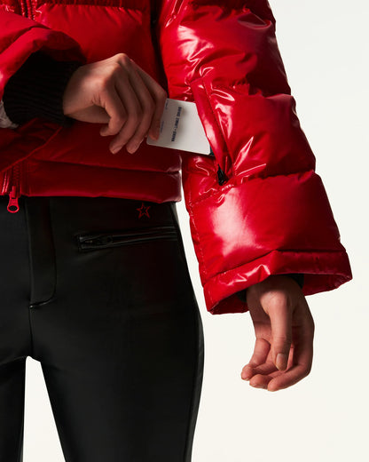 Red Lakke