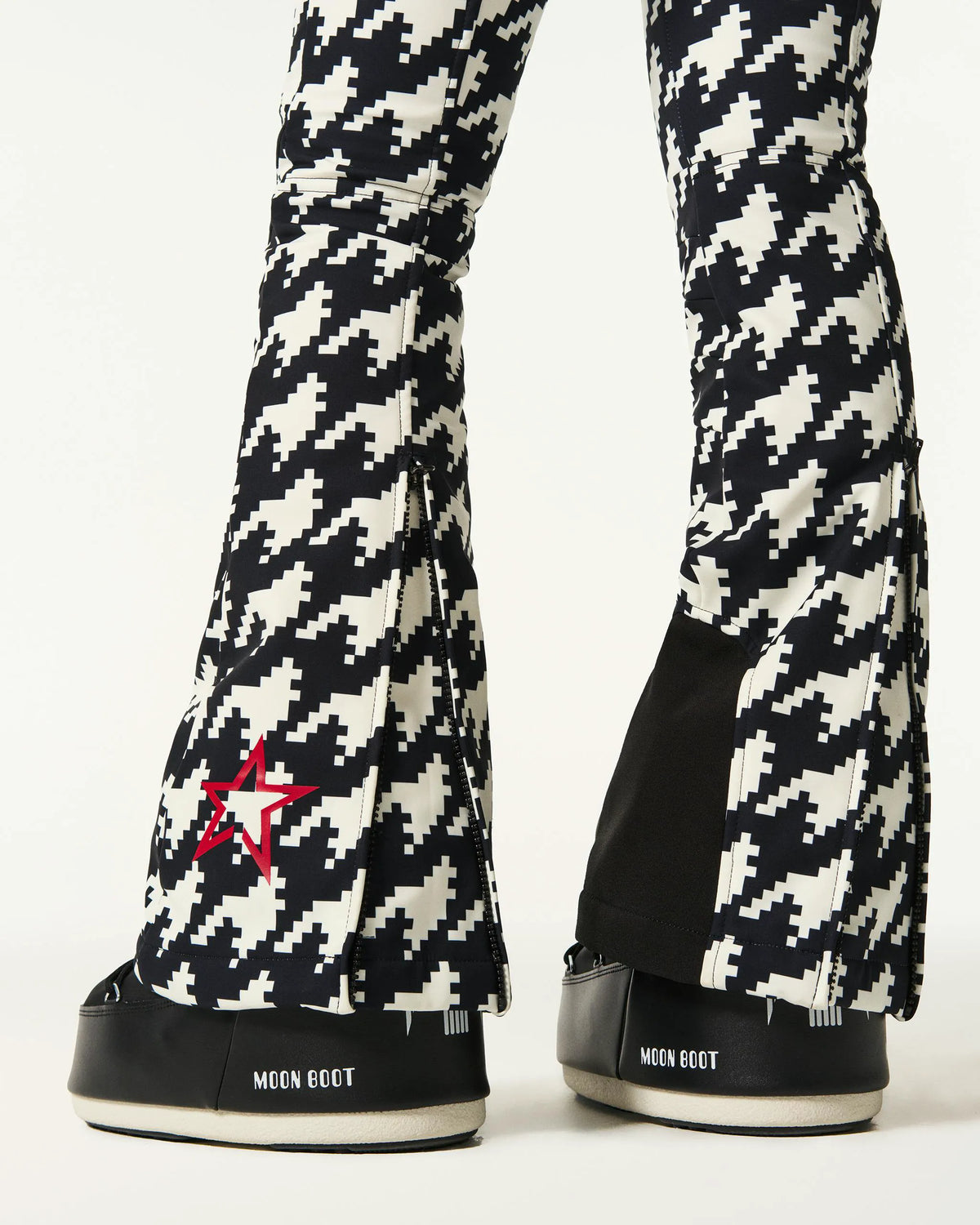 Black & White - Houndstooth Print